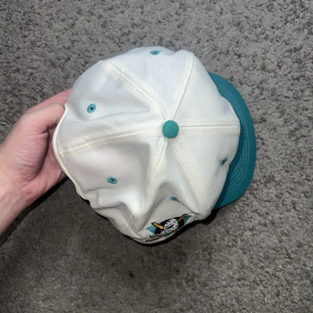 Vtg Rare NHL Anaheim Mighty Ducks #1 Apparel Two Tone Snapback Hat Cap